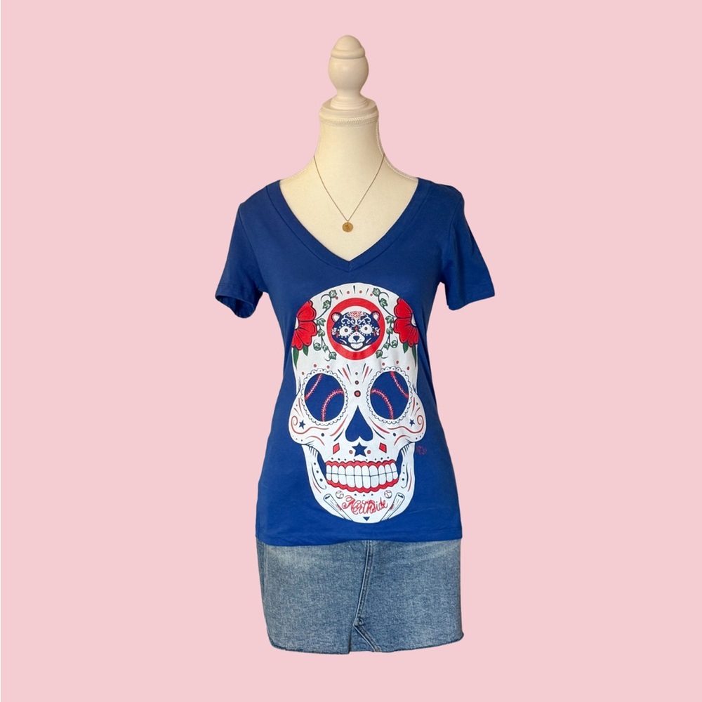 Chicago Cubs Sugar Skull V-Neck T-Shirt